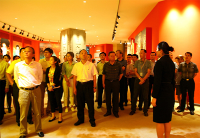 說明: http://www.sherlocksmart.cn/n1441280/c2017124/part/2017137.jpg